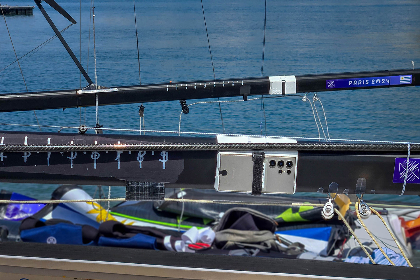 image of feature story Paris 2024: Olympic Fans Experience the Thrill of the Sailing Competition With Galaxy S24 Ultra