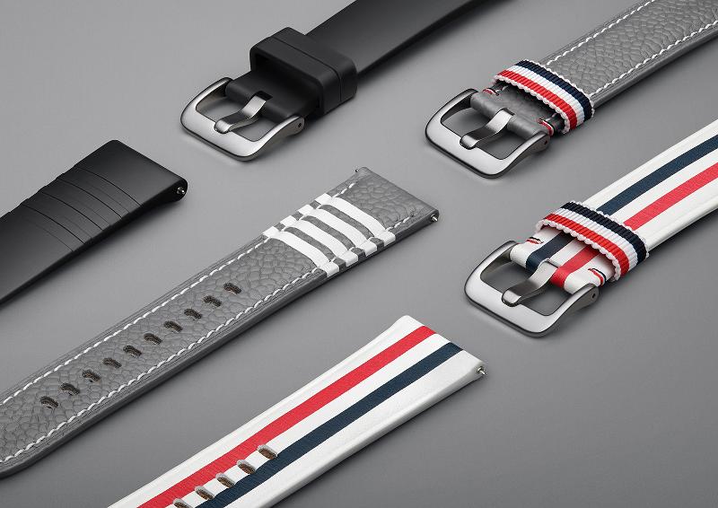 025_galaxyzfold2_thom_browne_edition_watch_strap_2p-1.jpg