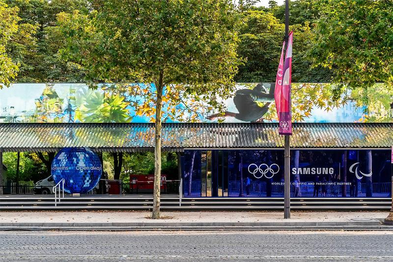 003-Samsung-Marks-Final-Countdown-to-Paris-2024-With-new-Olympic-rendezvous-Samsung-Square-Marigny.jpg