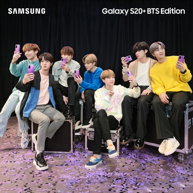 01_galaxy_s20plus_bts_edition_lifestyle_kv_1x1_no_5G-1.jpg