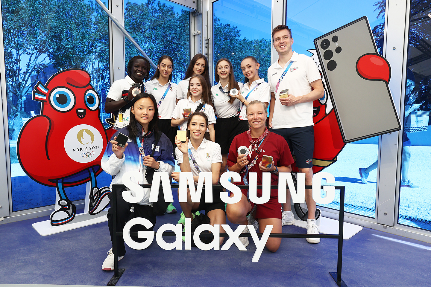 body image of Paris 2024: Samsung Galaxy Embraces a ‘Games Wide Open’ and Powers Paris 2024 to Memorable Milestones