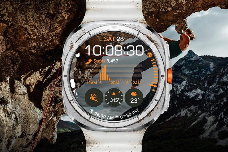 010-Galaxy-Watch-Ultra-Rock-Climbing-Press-Release.jpg