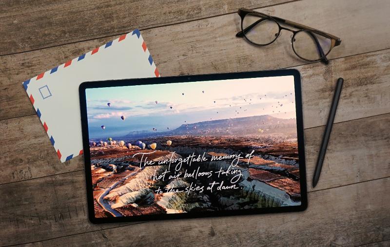 008_GalaxyTabS7plus_calligraphy_20191128_Tureky_Cappadocia_JongHyuck-Lee_lifestyle-1.jpg